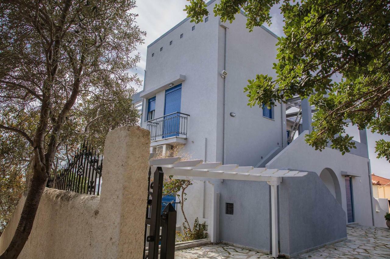 Villa Dimos Гитион Экстерьер фото